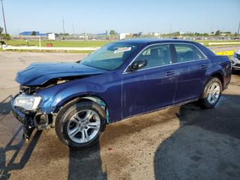  Salvage Chrysler 300