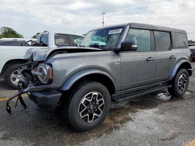  Salvage Ford Bronco