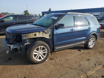  Salvage Ford Explorer