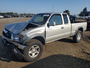  Salvage Toyota Tacoma