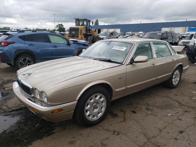  Salvage Jaguar Xj8