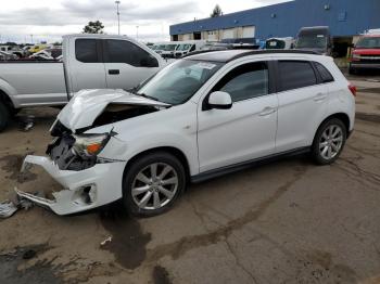  Salvage Mitsubishi Outlander