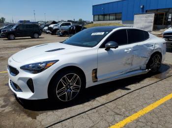  Salvage Kia Stinger