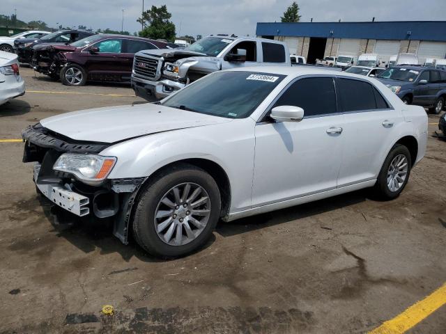  Salvage Chrysler 300