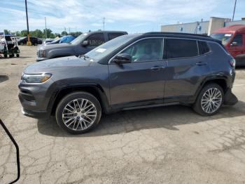  Salvage Jeep Compass