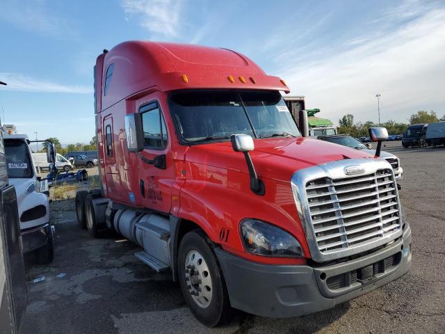  Salvage Freightliner Cascadia 1