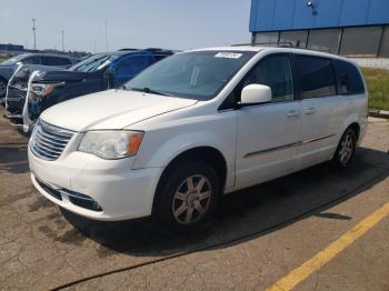  Salvage Chrysler Minivan