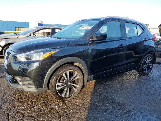  Salvage Nissan Kicks