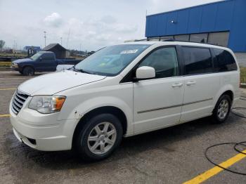  Salvage Chrysler Minivan