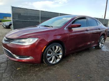  Salvage Chrysler 200