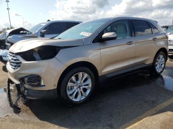  Salvage Ford Edge