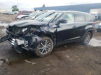  Salvage Toyota Highlander