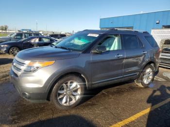  Salvage Ford Explorer