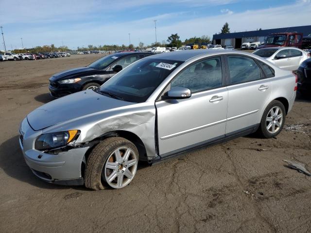  Salvage Volvo S40