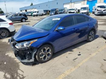  Salvage Kia Forte