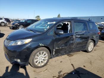  Salvage Toyota Sienna