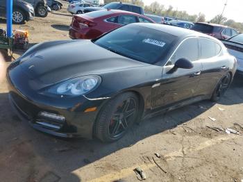  Salvage Porsche Panamera