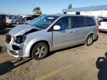  Salvage Dodge Caravan