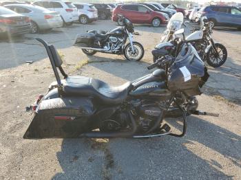  Salvage Harley-Davidson Fl