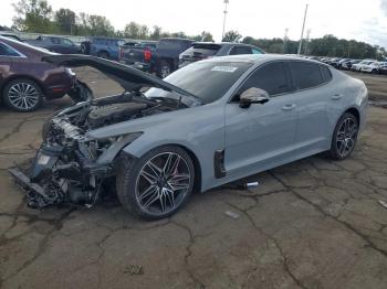  Salvage Kia Stinger