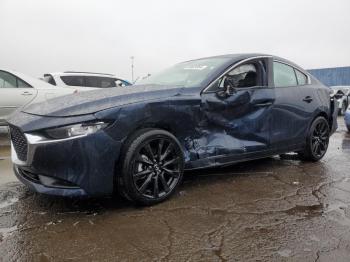  Salvage Mazda 3 Select S