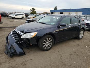  Salvage Chrysler 200