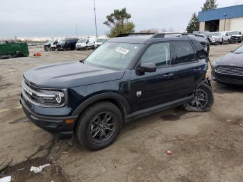  Salvage Ford Bronco