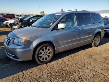  Salvage Chrysler Minivan