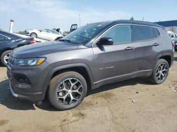  Salvage Jeep Compass