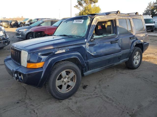  Salvage Jeep Commander