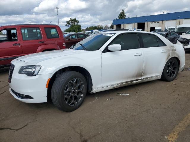  Salvage Chrysler 300