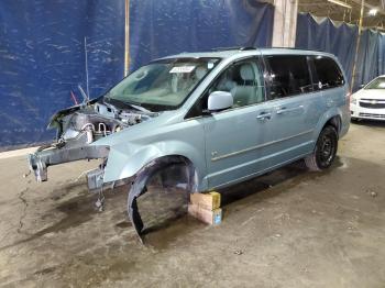  Salvage Chrysler Minivan