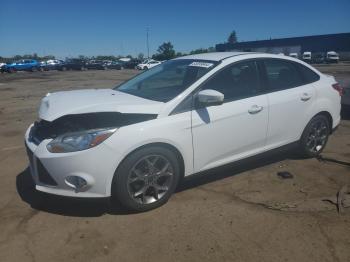  Salvage Ford Focus