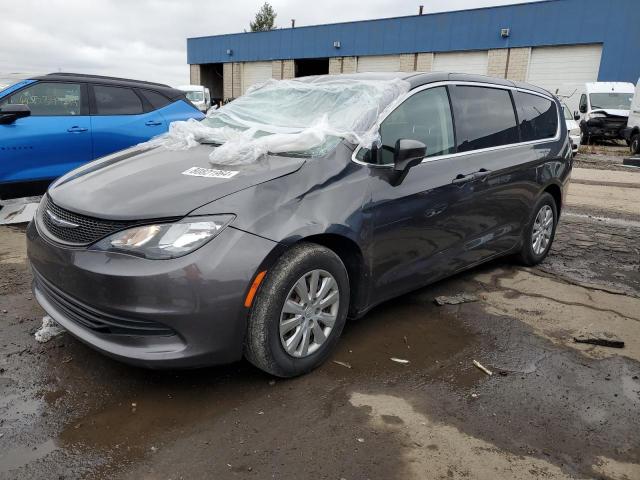  Salvage Chrysler Minivan