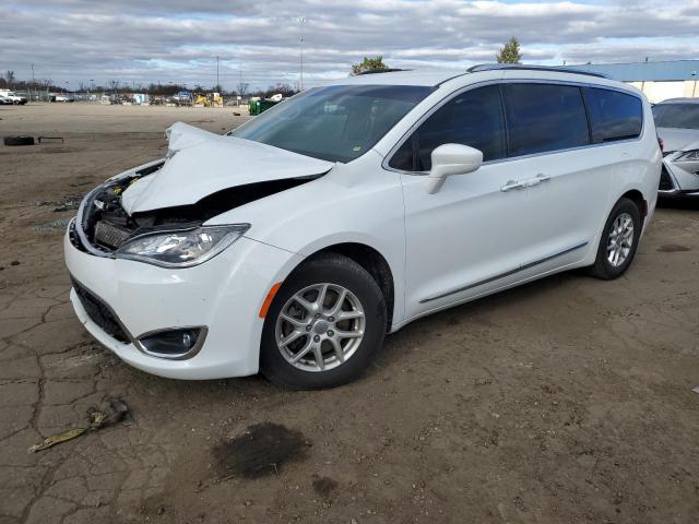  Salvage Chrysler Pacifica