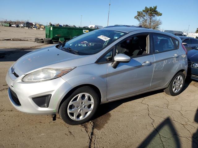  Salvage Ford Fiesta