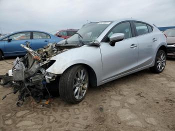  Salvage Mazda 3