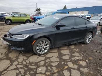  Salvage Chrysler 200