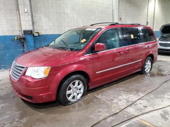  Salvage Chrysler Minivan