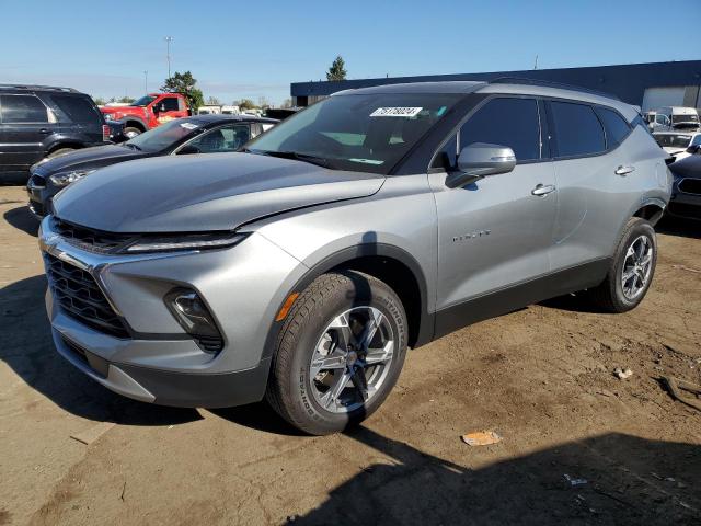  Salvage Chevrolet Blazer