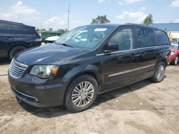  Salvage Chrysler Minivan