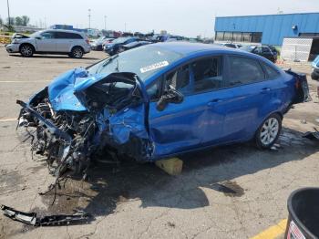  Salvage Ford Fiesta