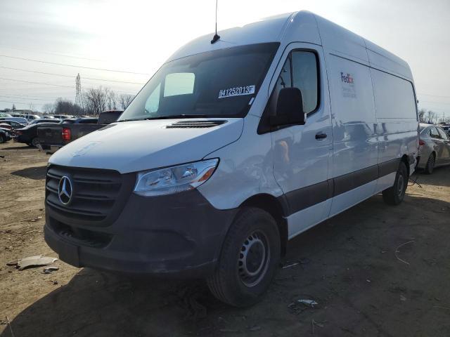  Salvage Mercedes-Benz Sprinter