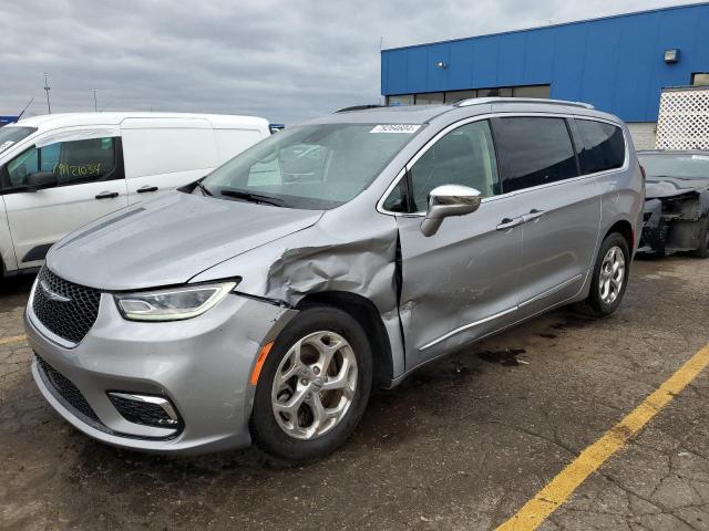  Salvage Chrysler Pacifica