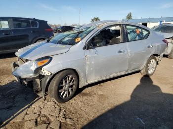  Salvage Nissan Versa