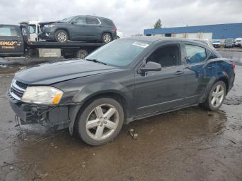  Salvage Dodge Avenger