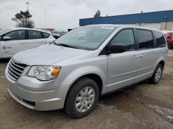  Salvage Chrysler Minivan