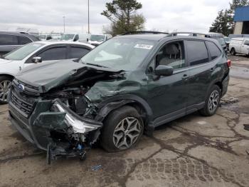  Salvage Subaru Forester