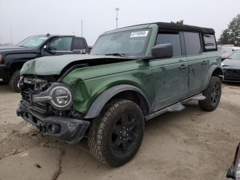  Salvage Ford Bronco