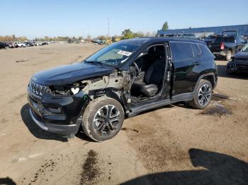  Salvage Jeep Compass